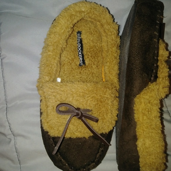 Little boy slippers - Picture 2 of 3
